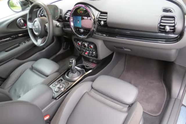 MINI Clubman (2022) thumbnail 2