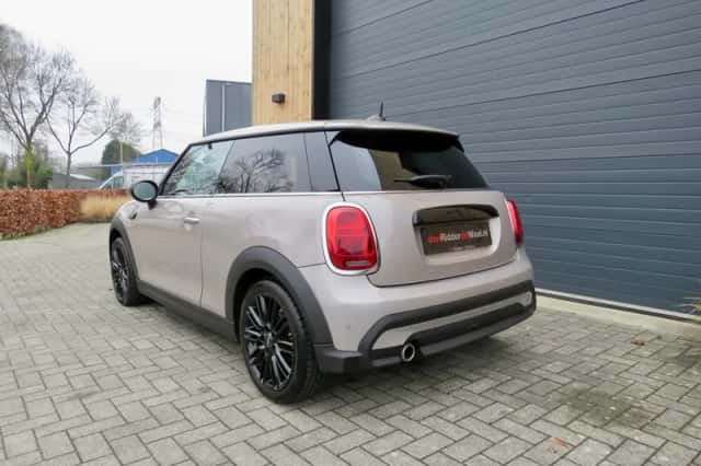 MINI Cooper (2022) thumbnail 5