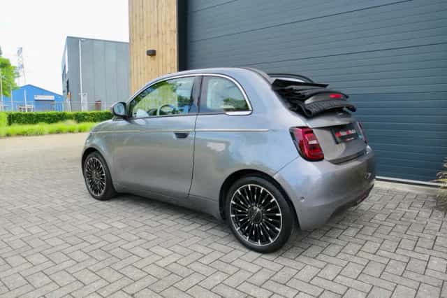 Fiat 500e (2023) thumbnail 6
