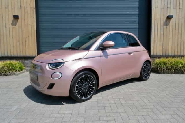 Fiat 500e (2024) thumbnail 3