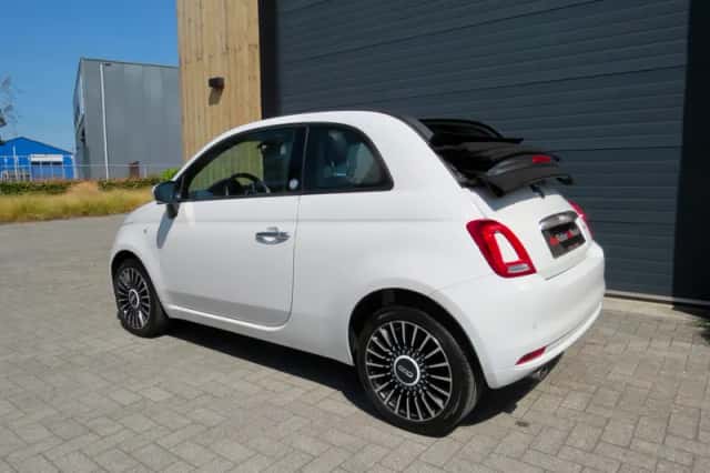 Fiat 500C (2020) thumbnail 3