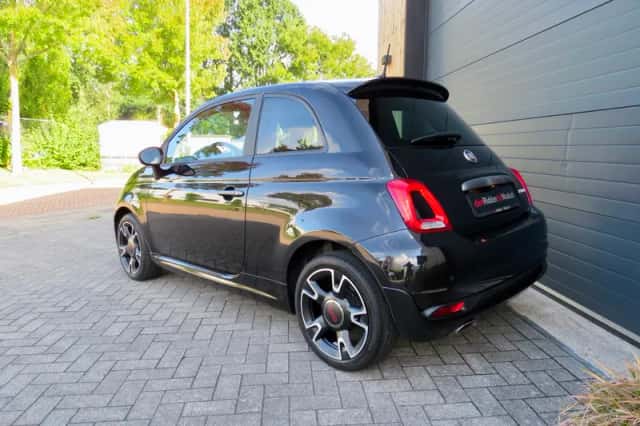Fiat 500 (2021) thumbnail 3