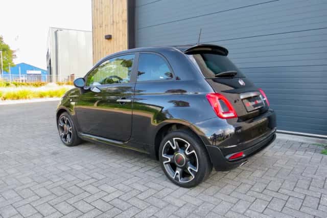 Fiat 500 (2021) thumbnail 5