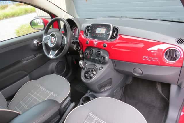 Fiat 500 (2017) thumbnail 2