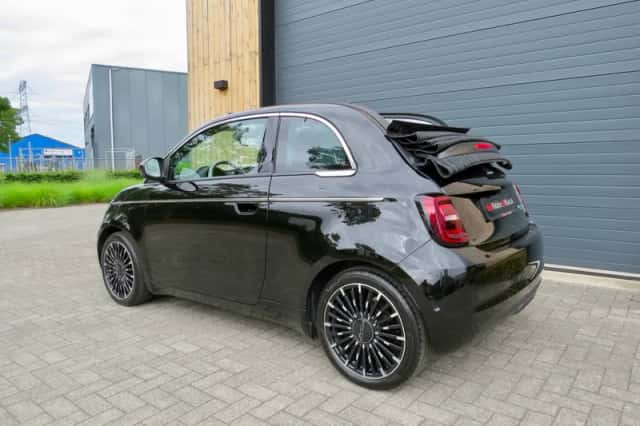 Fiat 500e (2023) thumbnail 6