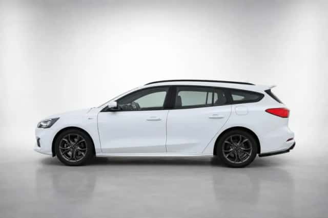 Ford Focus (2018) thumbnail 4