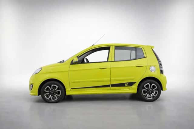 Kia Picanto (2010) thumbnail 4