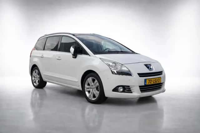 Peugeot 5008 (2010) thumbnail 1