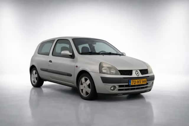 Renault Clio (2002) thumbnail 1