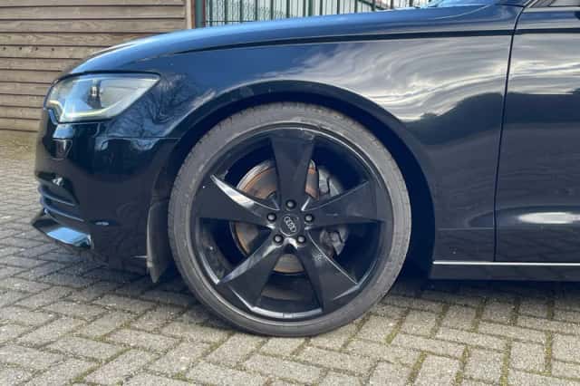 Audi A6 (2012) thumbnail 4