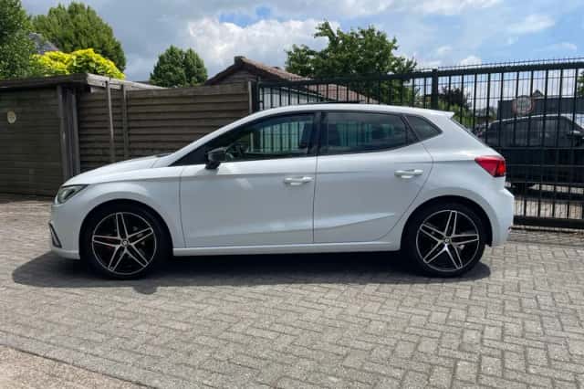 SEAT Ibiza (2020) thumbnail 2
