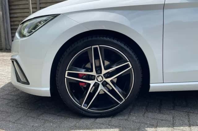 SEAT Ibiza (2020) thumbnail 3