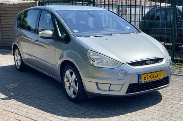 Ford S-Max (2008) thumbnail 4