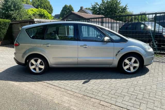 Ford S-Max (2008) thumbnail 5