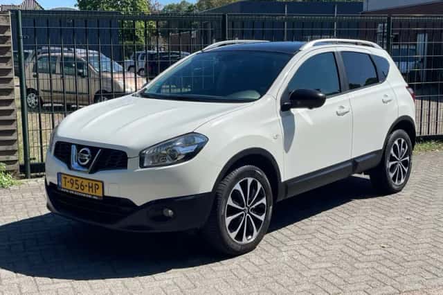 Nissan Qashqai (2013) thumbnail 1