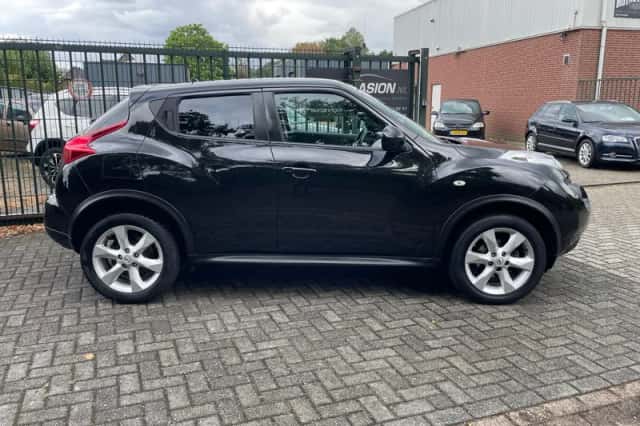 Nissan Juke (2012) thumbnail 5