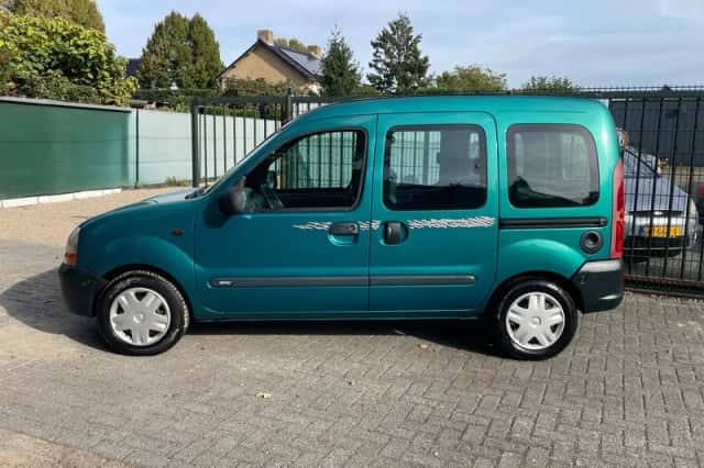 Renault Kangoo (2001) thumbnail 2