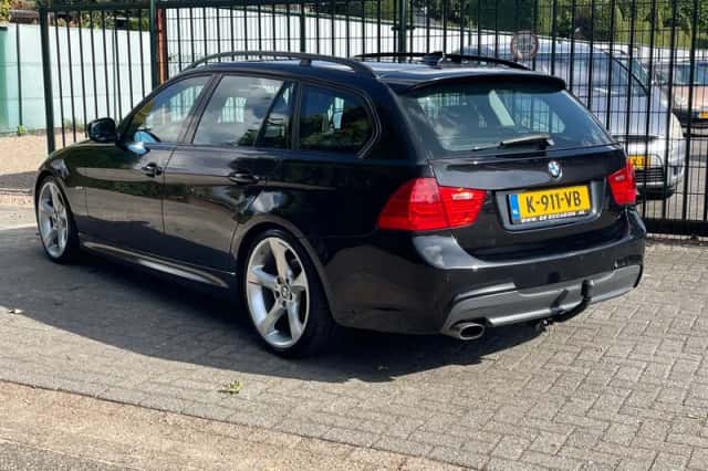 BMW 3-Serie (2009) thumbnail 3