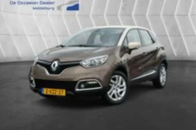 Renault Captur (2014) thumbnail 2