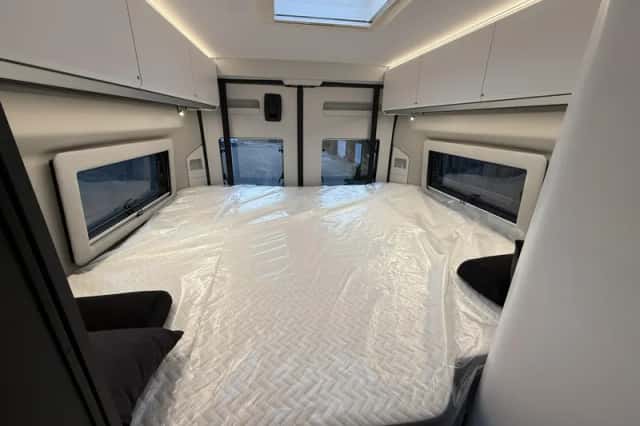Adria Twin (2026) thumbnail 3