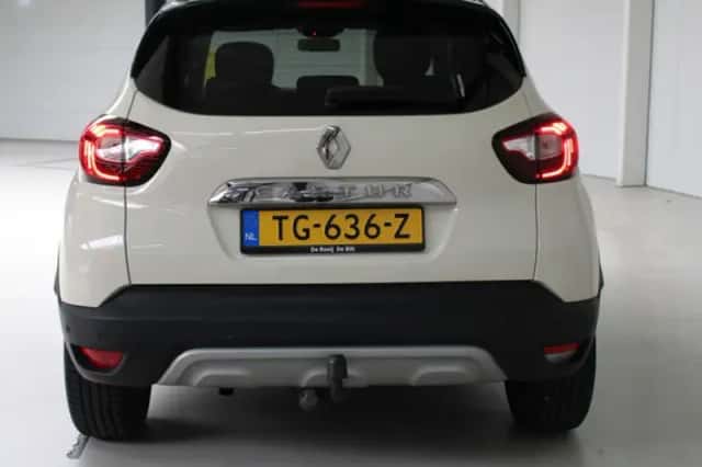 Renault Captur (2018) thumbnail 5