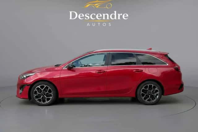 Kia Ceed Sportswagon (2023) thumbnail 5