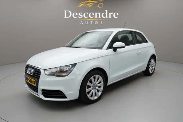 Audi A1 (2011) thumbnail 1