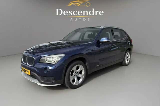 BMW X1 (2014) thumbnail 1
