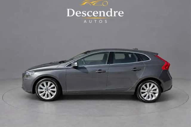 Volvo V40 (2014) thumbnail 3