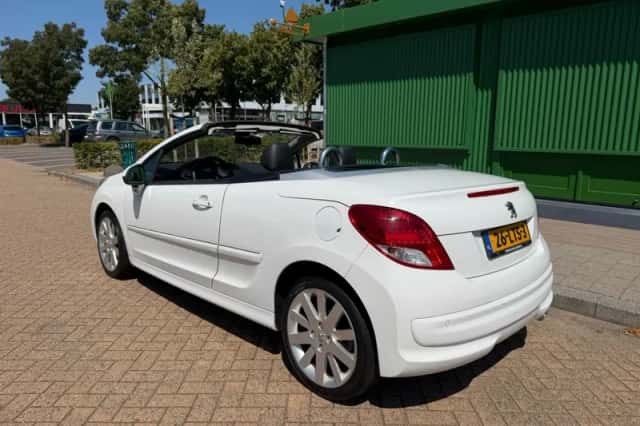 Peugeot 207 (2010) thumbnail 4