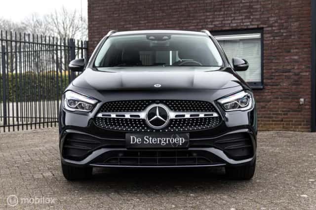 Mercedes-Benz GLA-Klasse (2022) thumbnail 3