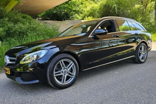 Mercedes-Benz C-Klasse (2019) thumbnail 1