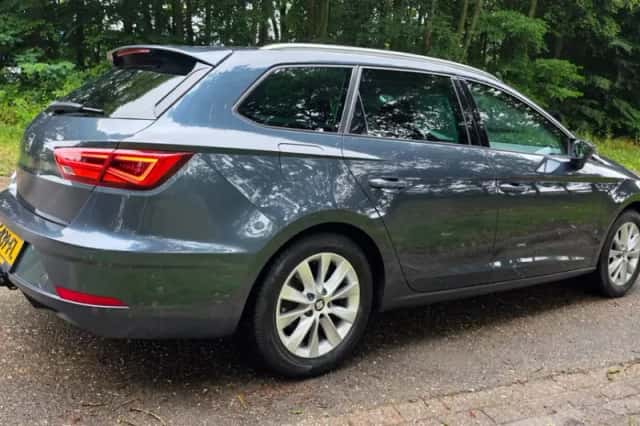 SEAT Leon (2019) thumbnail 4