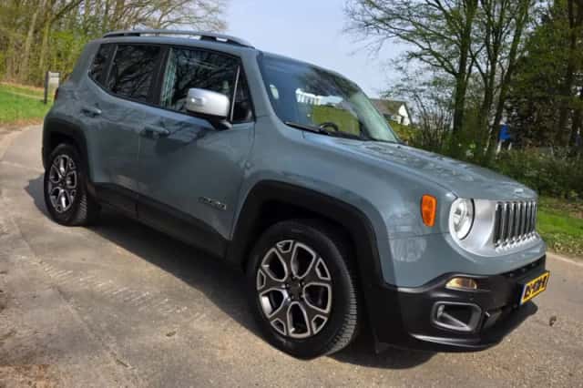 Jeep Renegade (2018) thumbnail 2