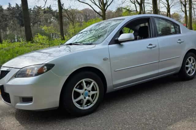 Mazda 3 (2008) thumbnail 1