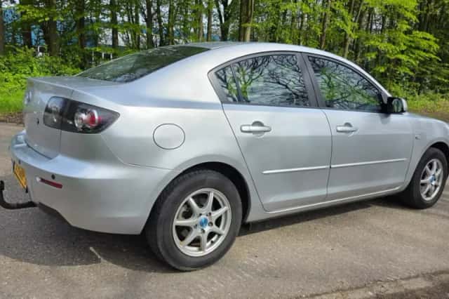 Mazda 3 (2008) thumbnail 3