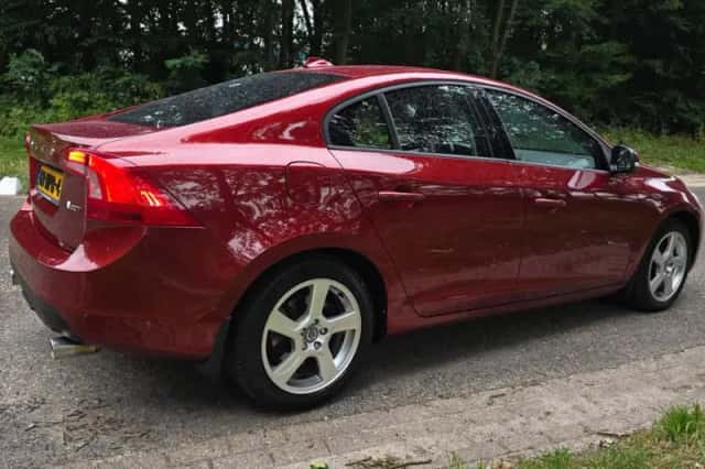 Volvo S60 (2010) thumbnail 4