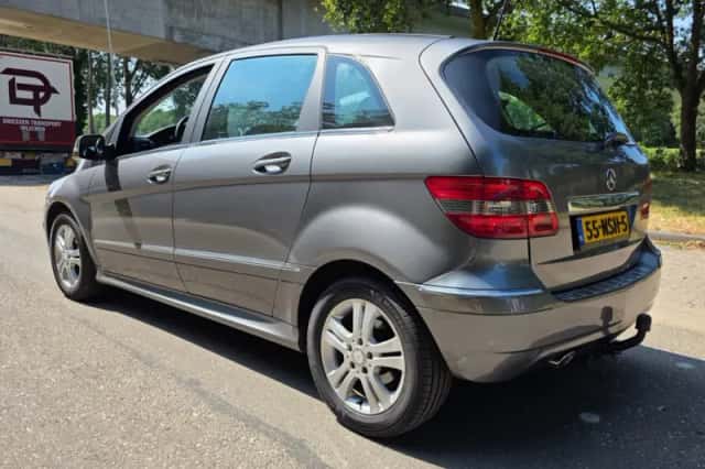 Mercedes-Benz B-Klasse (2010) thumbnail 4