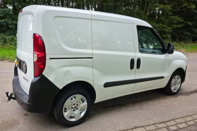 Fiat Doblò Cargo (2013) thumbnail 3