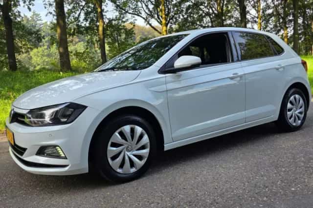 Volkswagen Polo (2019) thumbnail 1
