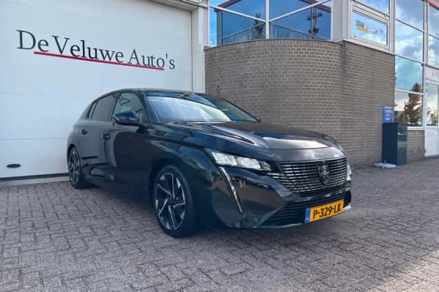 Peugeot 308 (2022) thumbnail 1