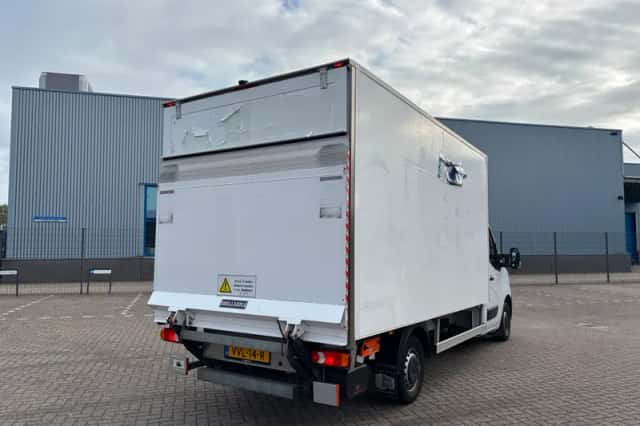 Renault Master (2023) thumbnail 3