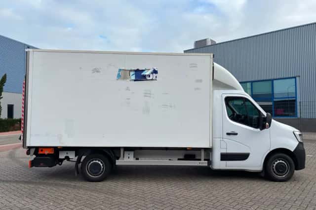Renault Master (2023) thumbnail 6