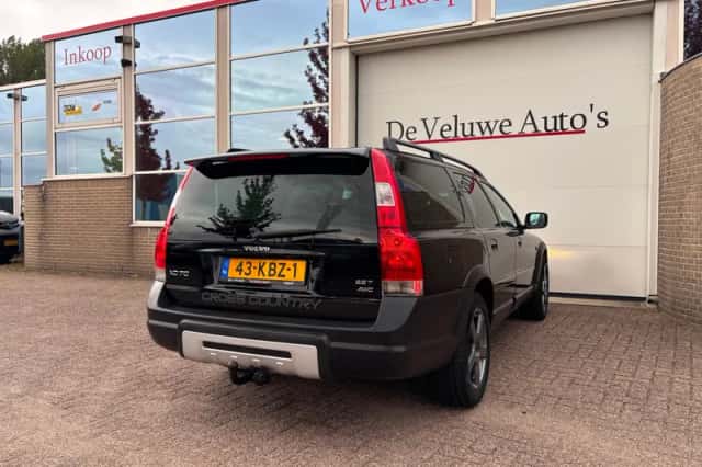Volvo XC70 (2004) thumbnail 2