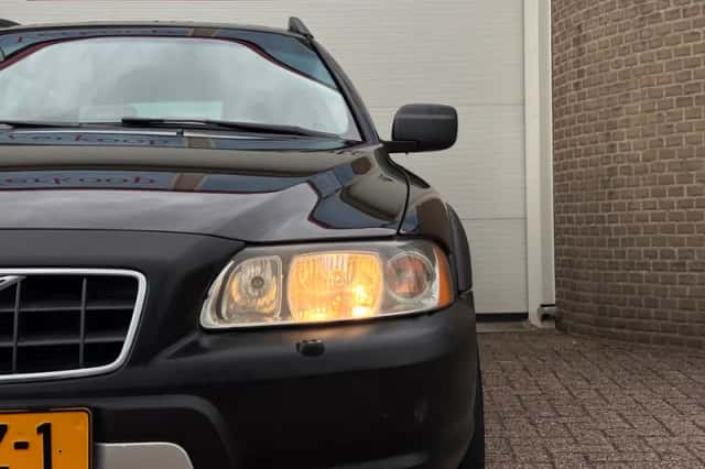 Volvo XC70 (2004) thumbnail 6