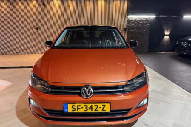 Volkswagen Polo (2018) thumbnail 2