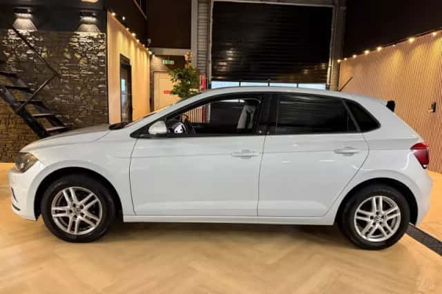 Volkswagen Polo (2018) thumbnail 3