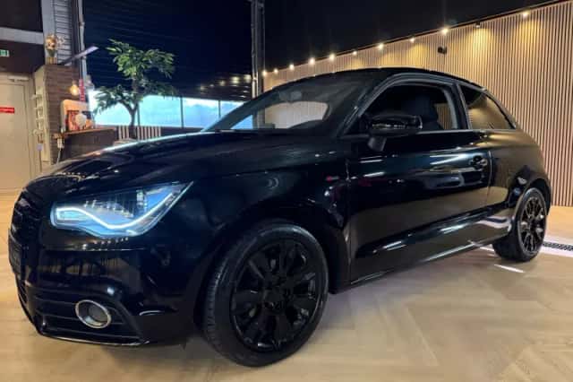 Audi A1 (2012) thumbnail 5