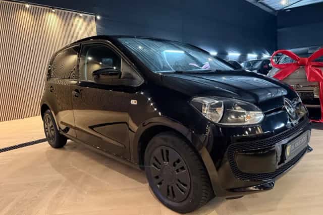 Volkswagen Up! (2013) thumbnail 5