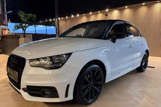 Audi A1 (2013) thumbnail 4